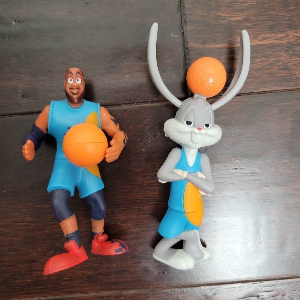 2021 McDonald's Space Jam Legacy Lebron James Bugs Bunny Plastic Toy Figure